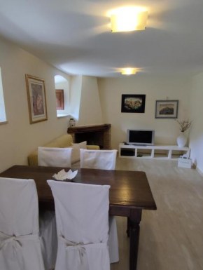 Hotels in Vallo Di Nera
